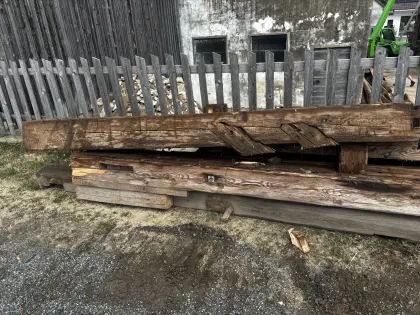 Holzbalken