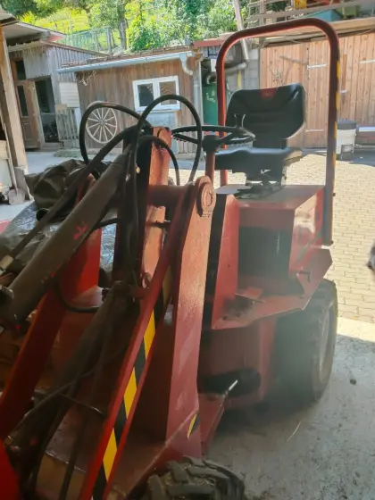 Weidemann Hoftrac