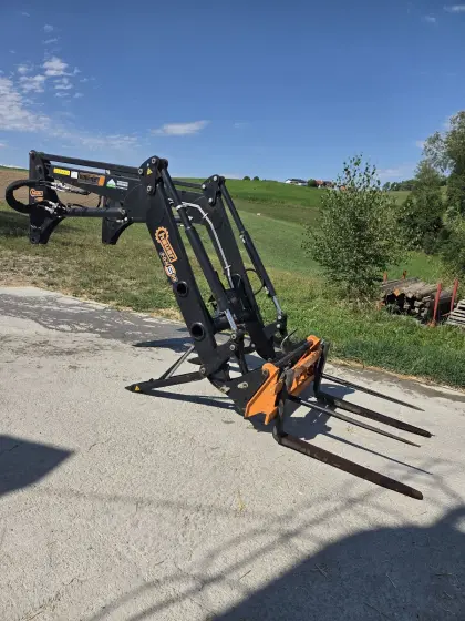 Frontlader Hauer POM S 90