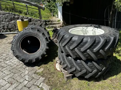 2 Stk. 420/70R28 mit Felge, 2x 360/70R20 ohne Felge