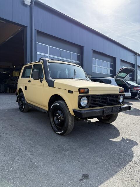 Lada Taiga