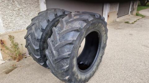 Traktorreifen 480/65 R28 Michelin, ca. 10 mm Profil