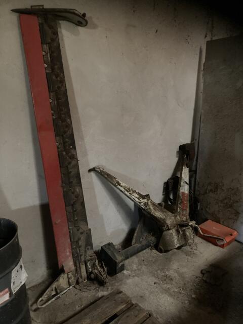 Steyr 8055 Mähbalken, Konsole, Ersatzmesser