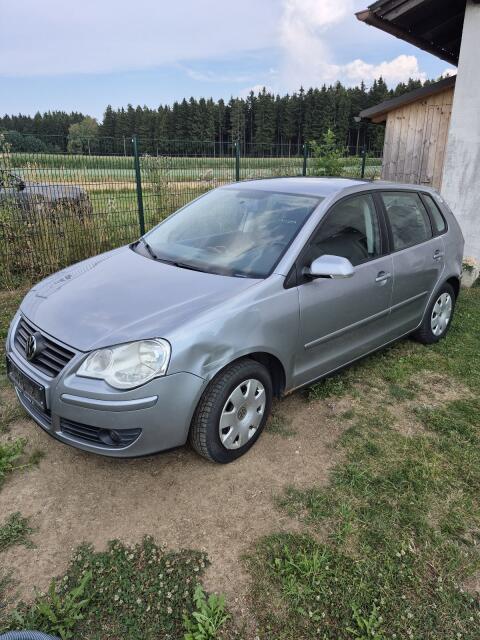 VW Polo