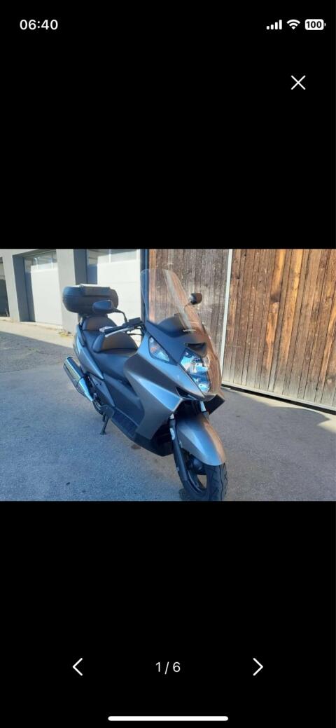 Honda Silver Wing Motorroller 400