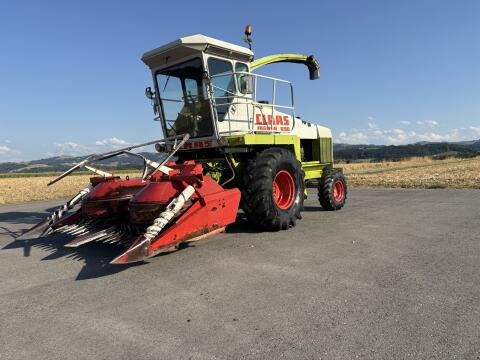 Claas Jaguar 690