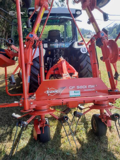 Kuhn Kreiselheuer GF 5.801 MH Heuwender Wender