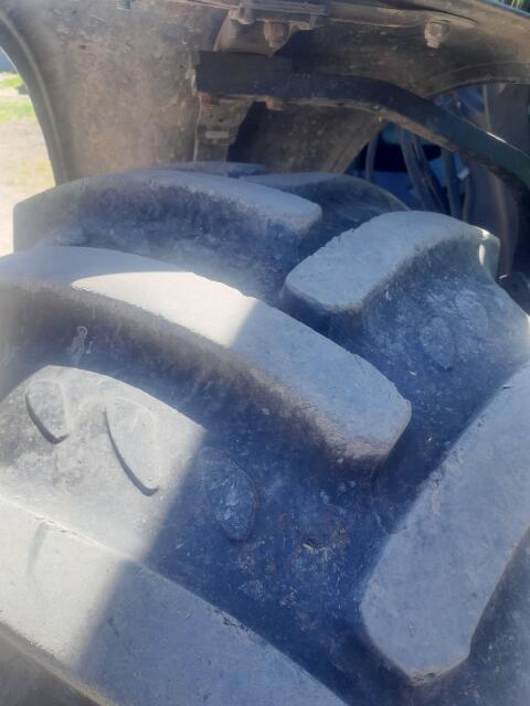Reifen 480/65 R24