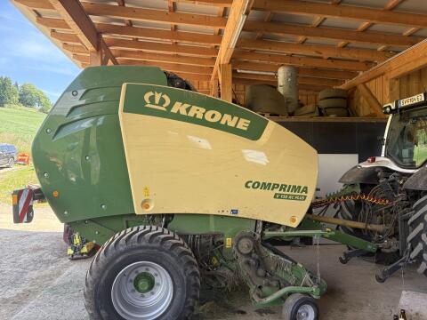 Rundballenpresse Krone Comprima V150 XC Plus