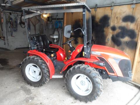 Kleintraktor Antonio Carraro Tigre 3800, neuwertig