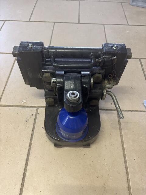 New Holland Case Steyer K80 Kugelkopf