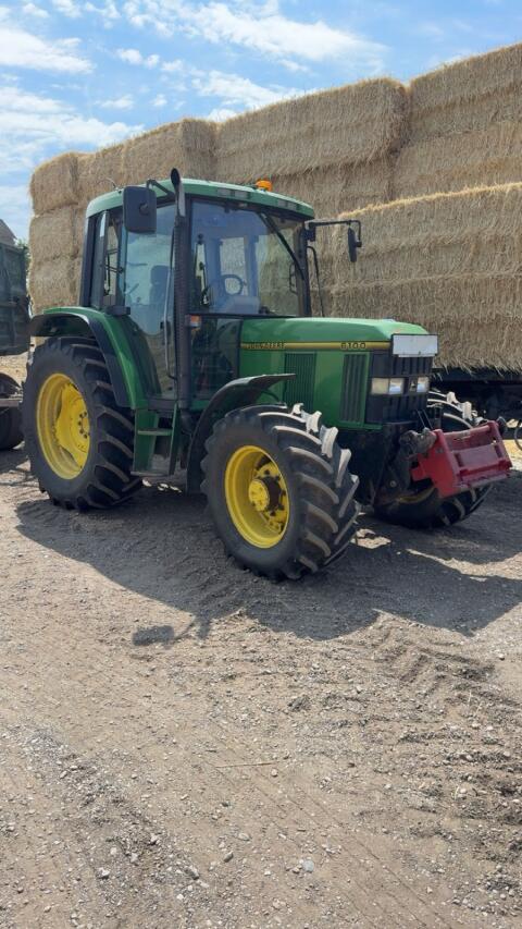 John Deere 6100