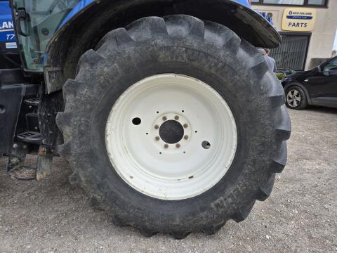 Michelin Multibib 650/65 R38