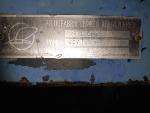 Lemken Pflug