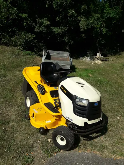 Rasenmähertraktor CC 1024 KHJ