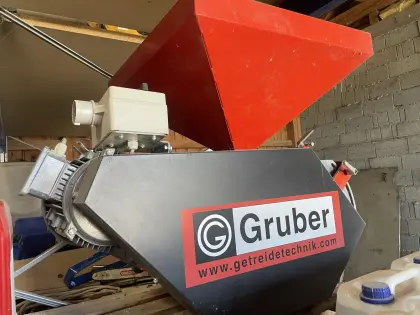 Gruber Getreidequetsche 1055/30