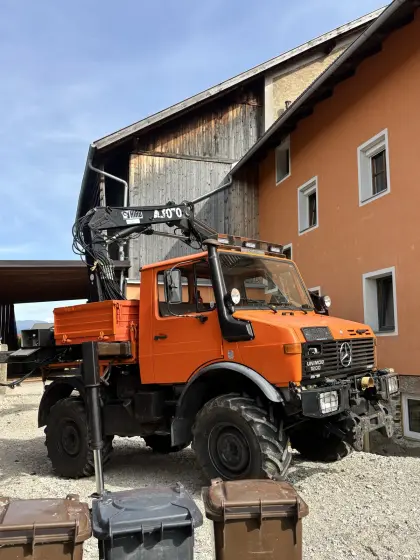 UNIMOG 1.200 inkl. HIAB 070 Kran