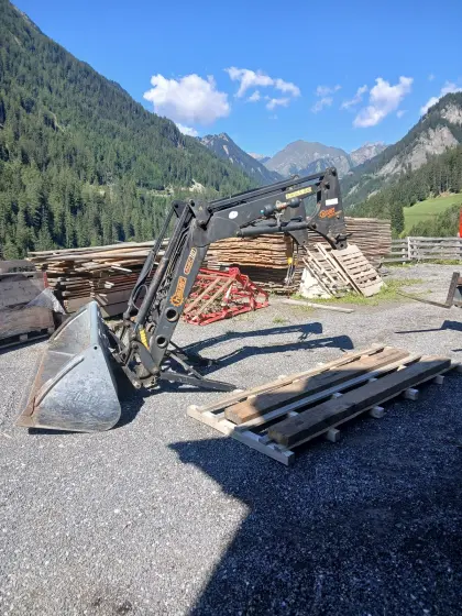 Hauer Frontladerschwinge POMC 110