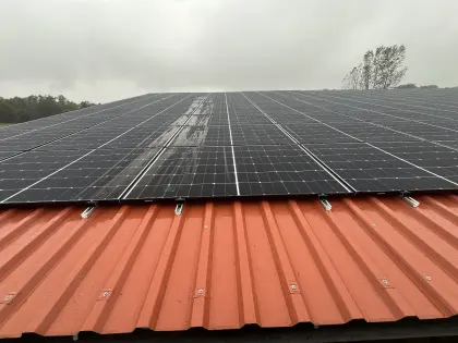 Große Dachflächen für PV-Anlagen gesucht