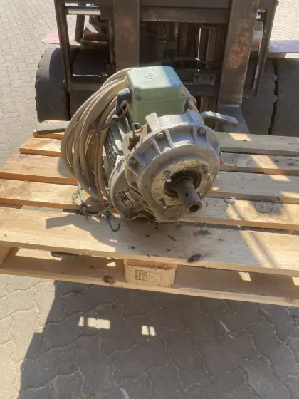 El. Motor Bauer Güllemixer