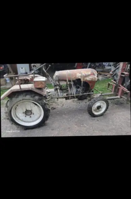 Lindner BF 17 Traktor