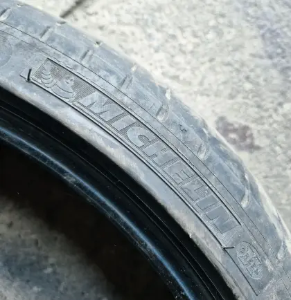 Michelin Pilot Sport 3