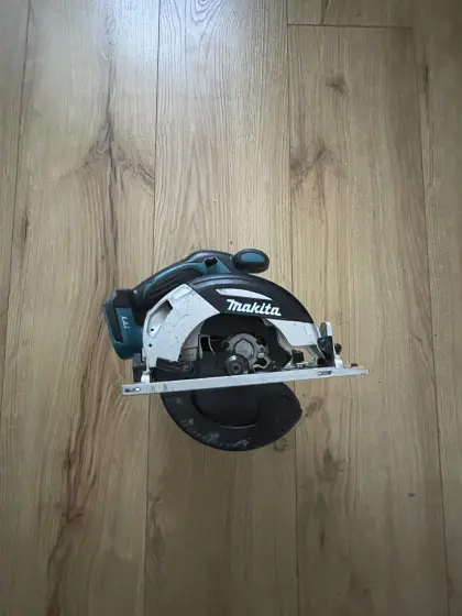 Makita DHS 630 Akku-Handkreissäge DHS630