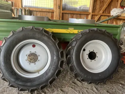 Mitas Traktorreifen vorne