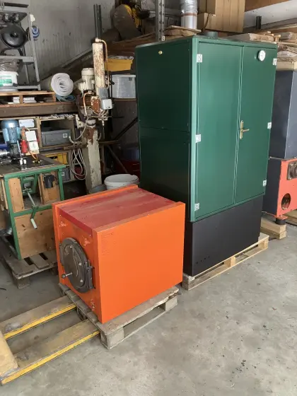 Räucherschrank mit Vorofen