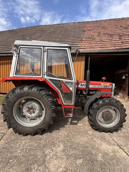 Massey Ferguson 274