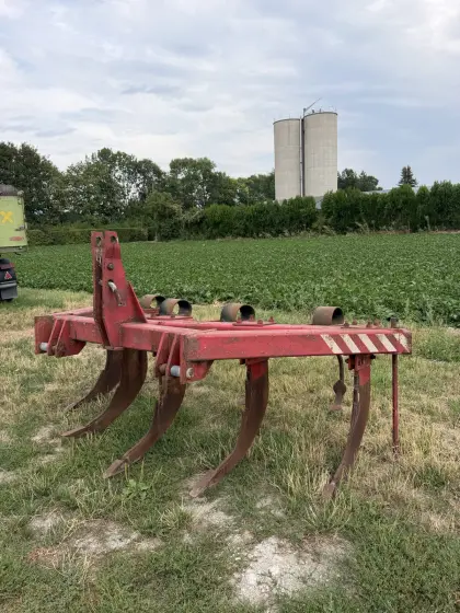 Tiefenlockerer CaseIH