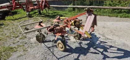 Kreiselheuer Kuhn GF 440 + Teileträger