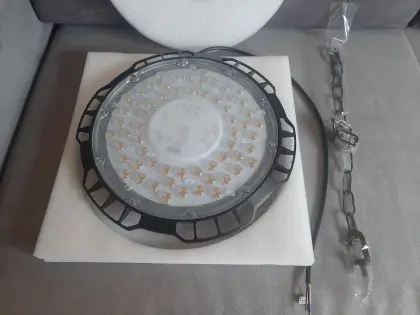 LED-Hallenstrahler 800 W, hochwertig
