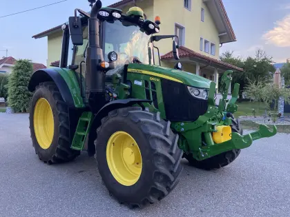 John Deere 6100M