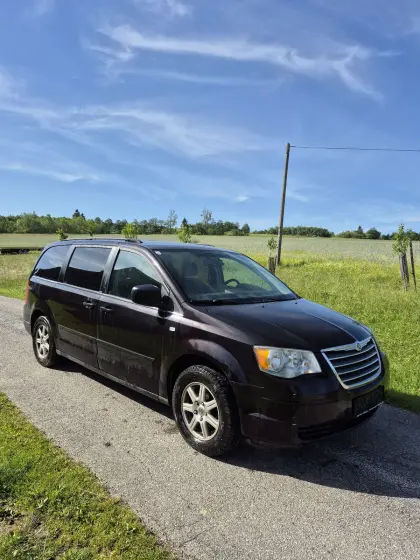Chrysler Voyager 2,8