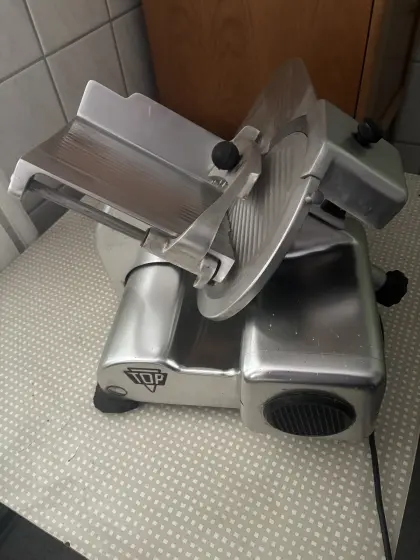 Wurstschneidmaschinen LARIO, Berkel