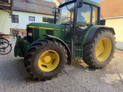 John Deere 6410