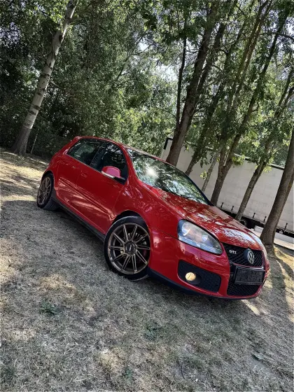 VW Golf GTI 2.0 TFSI Pickerl neu