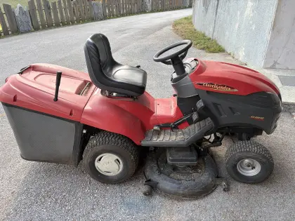 Rasenmäher-Traktor Castelgarden XX 220 HD