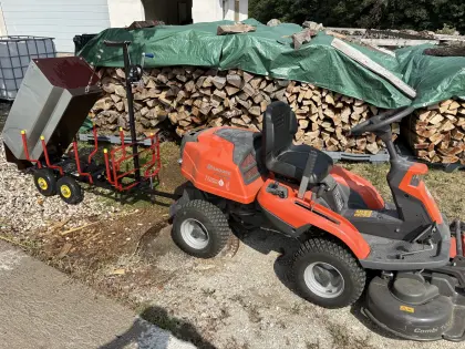 Rückewagen mit Blechwanne für Rasentraktor