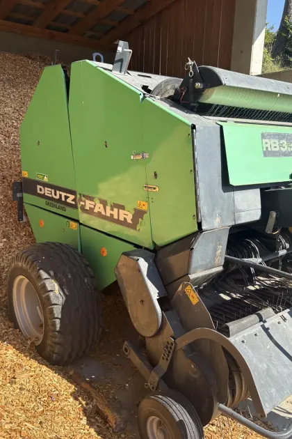 Rundballenpresse Deutz-Fahr RB3.20-OC