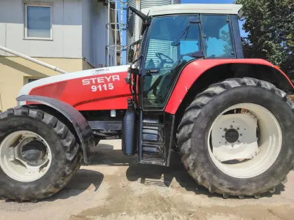 Steyr 9115 A, Vollausstattung