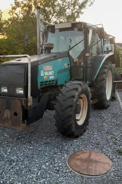 Valmet 8.000, Bj. 96, 100 PS, inkl. Seilwinde T80