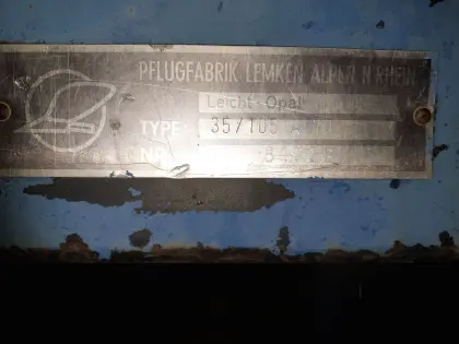 Lemken Pflug