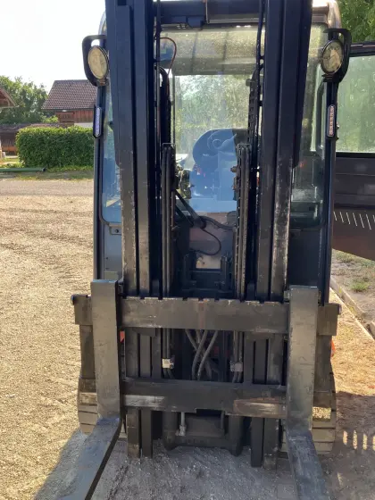 E-Stapler Toyota Traigo 8FBMT30