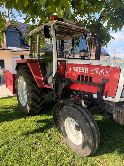 Steyr 8080