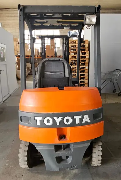 Toyota 7FB18