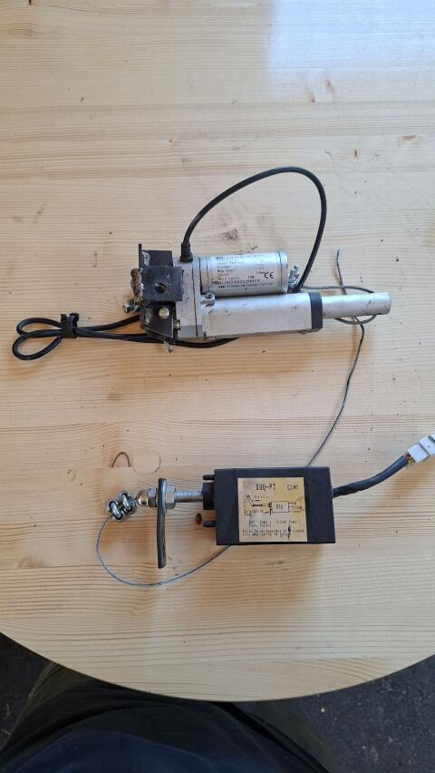 Gasstellmotor, el. Absteller
