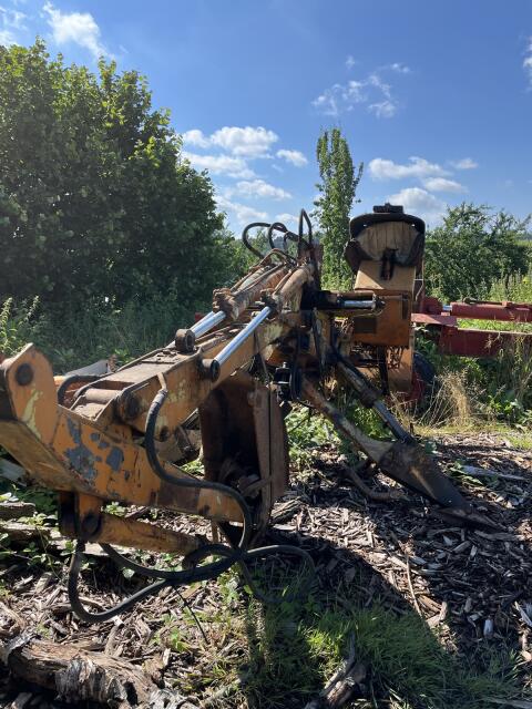 Unimog Aufbaubagger, Heckbagger Demag Unimog 411