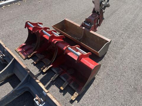 Takeuchi TB219